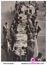 PARIS, LYCÉE CARNOT, TRADITIONNELLE BOURSE AUX LIVRES, PHOTO PRESSE 1961  -Y297