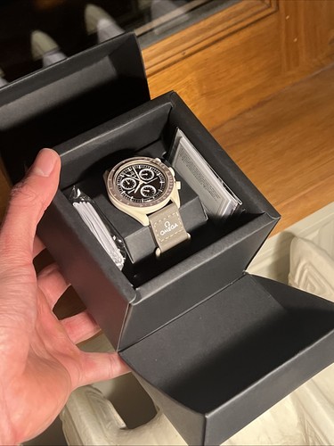Montre omega moonswatch - omega,