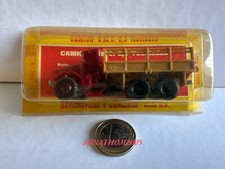 EKO 2056 - CAMION GMC ROUGE PLATEAU RIDELLES  à l'échelle 1/87°