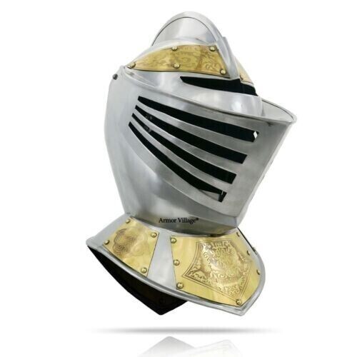 Casque fermé armure