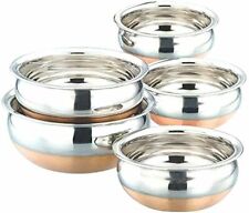 Ensemble De Casseroles En