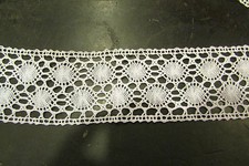 ancien galon de dentelle au crochet fil de coton 550 cm x 6,5 cm