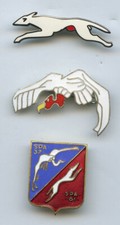  INSIGNES MILITAIRES  A