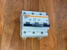 Disjoncteur Merlin Gerin 125A