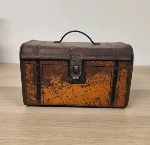 Ancienne boite tôle - boite, en