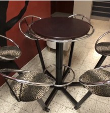 Table Compacte Tabourets