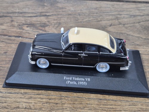 Voiture miniature ford vedette - miniature,