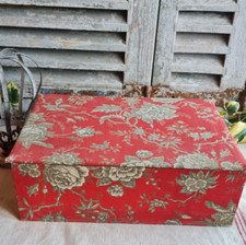 ANCIENNE GRANDE  BOITE A