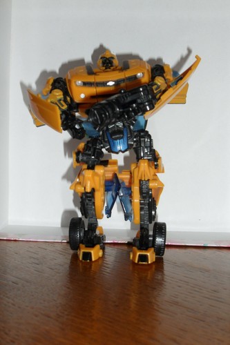 Hasbro transformers bumblebee - transformers,