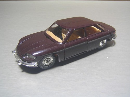 Solido 143 panhard - 143,