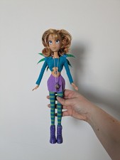 POUPÉE DISNEY W.I.T.C.H