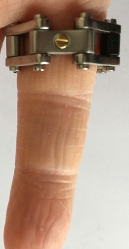 Bague futuriste articulee - bague, articulee/