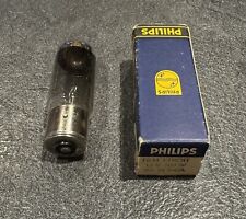 Ancienne lampe de projection Philips 12v 100w BA 21 S-CA dans sa boîte
