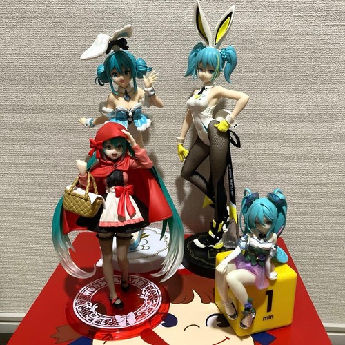 Figurine hatsune miku peluche - hatsune,