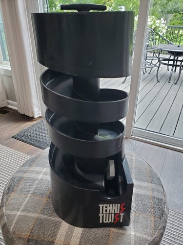 Sports tutor tennis - twist, ball