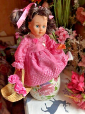 ancienne poupee marie francoise Mode et travaux avec tenue neuve superbe