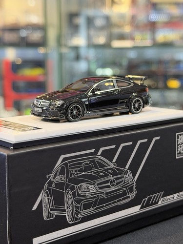 Sam mercedes benz - amg, c63