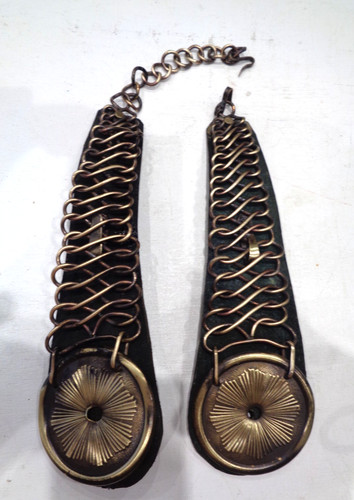 Paire jugulaires pour - de,