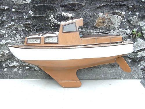Bateau de bassin - ,