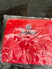 GRANDE ECHARPE ROUGE BIERE BEER JUPILER NEUVE EMBALLEE - POLYESTER