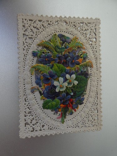 Image pieuse canivet dentelle - pieuse,
