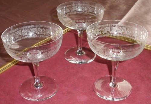 Coupes champagne en - à,