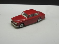 vrai TEKNO 810  - VOLVO 122