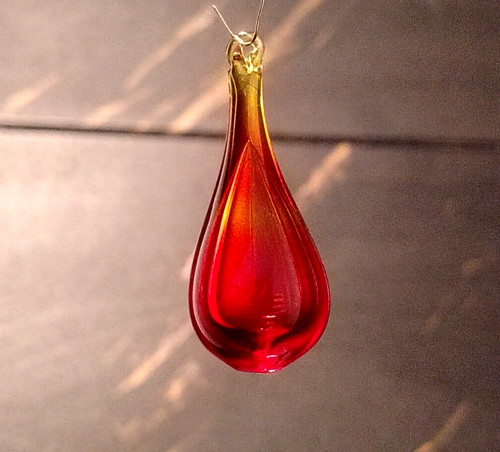 Pampille goutte verre de - en,