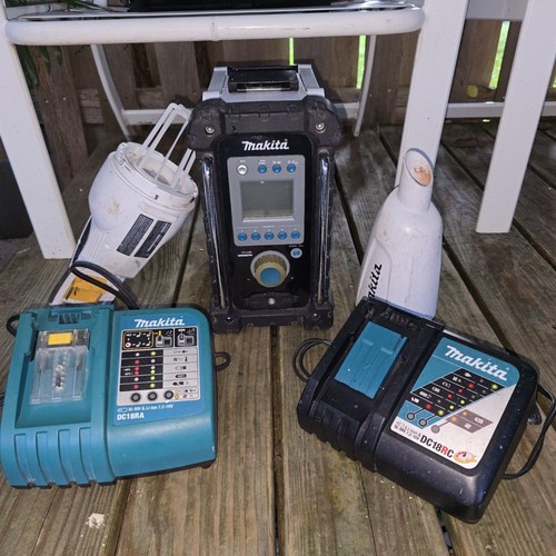 Makita 18v jobsite lot - 18v,