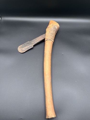 Ancien outil africain - , –