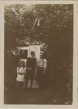 PHOTO ANCIENNE - VINTAGE SNAPSHOT - CURIOSITÉ CABANE CABANON JARDIN - GARDEN 2