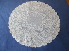 Napperon N°312 grand centre