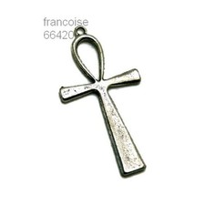 PENDENTIF BRELOQUE / CROIX