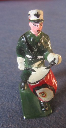 Ancien soldat allemand peint - allemand,