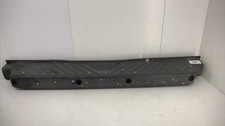 Pare chocs centrale arriere