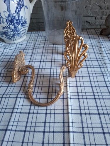Anciens éléments rideaux