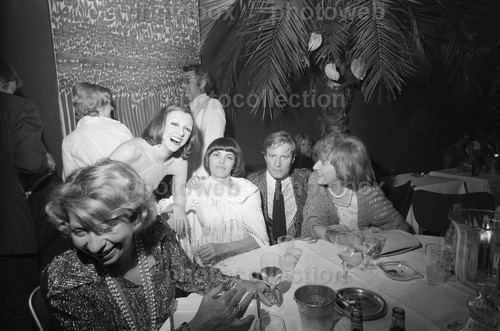 Mireille mathieu exclusive - mathieu,