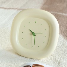 Élégante horloge murale à