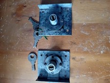 En lot 2 serrures tiroir bureau Americain