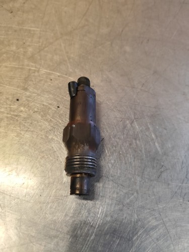 Injecteur carburant renault - injecteur,
