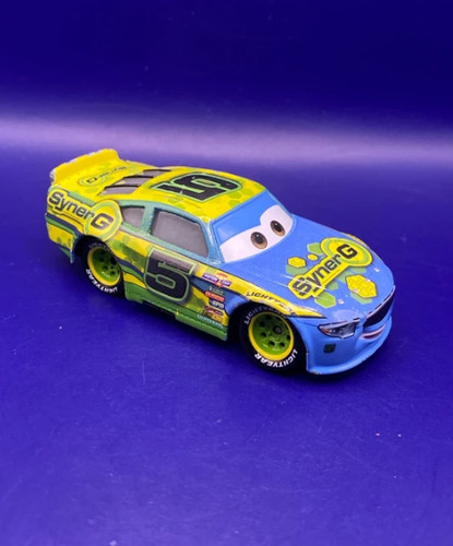 Voiture disney pixar - voiture,