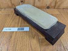 Pierre À Affûter En Pierre