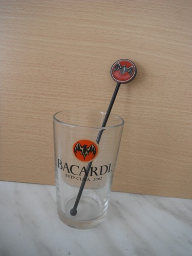 Grand verre rhum bacardi - grand,