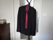 Costume homme neuf taille 40