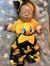 Bébé Reborn  de Collection Réaliste fait Main – 49 cm / 3,5 kg + 3 Habits