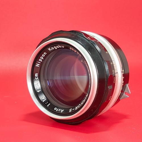 Near mint nippon kogaku - mint",