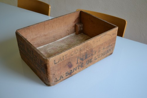 Lait nestlé ancienne caisse - ancienne,