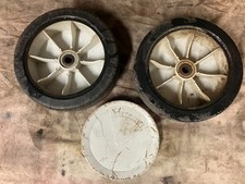 Deux roues avant avec 1