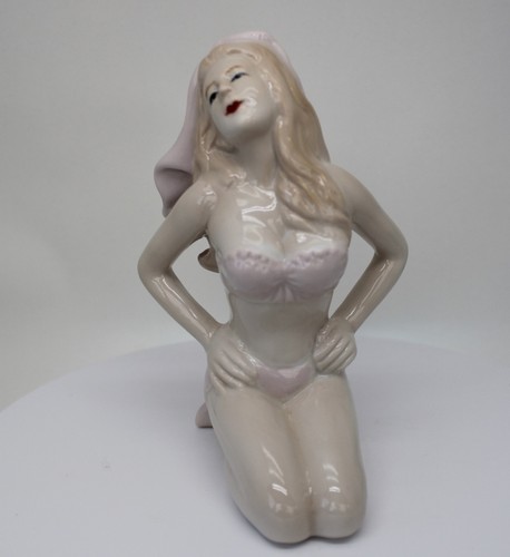 Figurine baigneuse pin sexy - baigneuse, pin-up