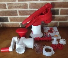 Tupperware Hachoir AdaptaChef + Inserts biscuits + presse purée + livret (4)